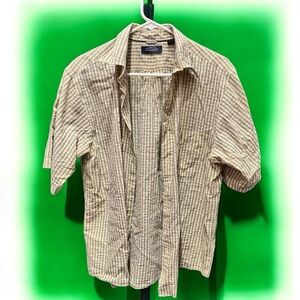 Roundtree & yorke Men's Beige Striped Shirt MEDIUM no stains or wear